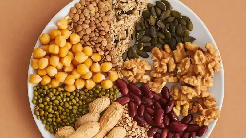 Protein quality scores